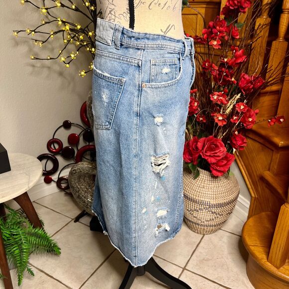 Zara Women’s TRF Vintage Collection Distressed Ripped Denim Blue Skirt Size S - Picture 4 of 8